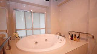 パラスイート　禁煙