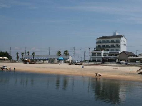 日間賀島 いすず館 / 4