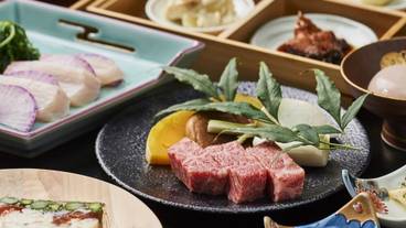 食事・飲み物 / 12