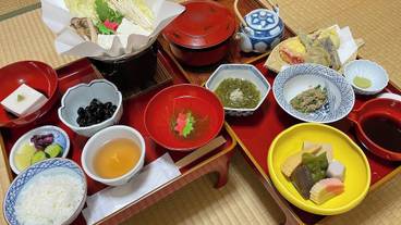 食事・飲み物 / 1