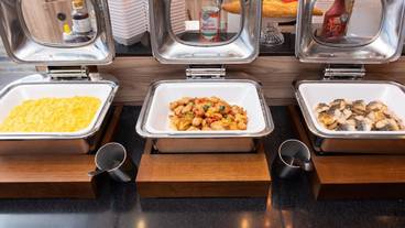 朝食ビュッフェ / 9