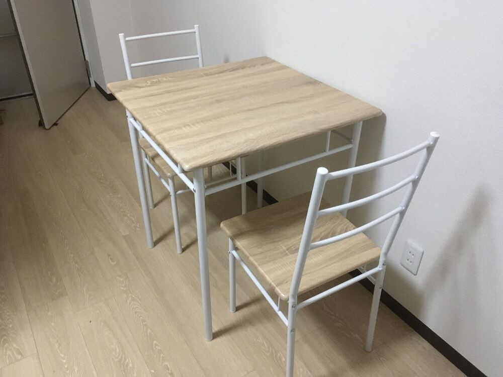 客室内のダイニングエリア