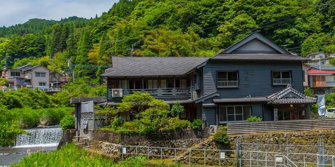 湯平温泉 清流とほたるの宿 高尾荘（大分県 旅館） / 1