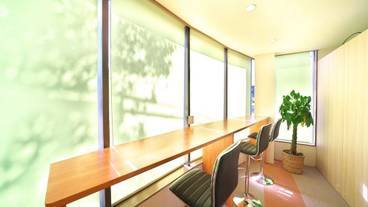 客室内のダイニングエリア / 17