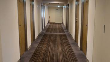 施設内の設備 / 13