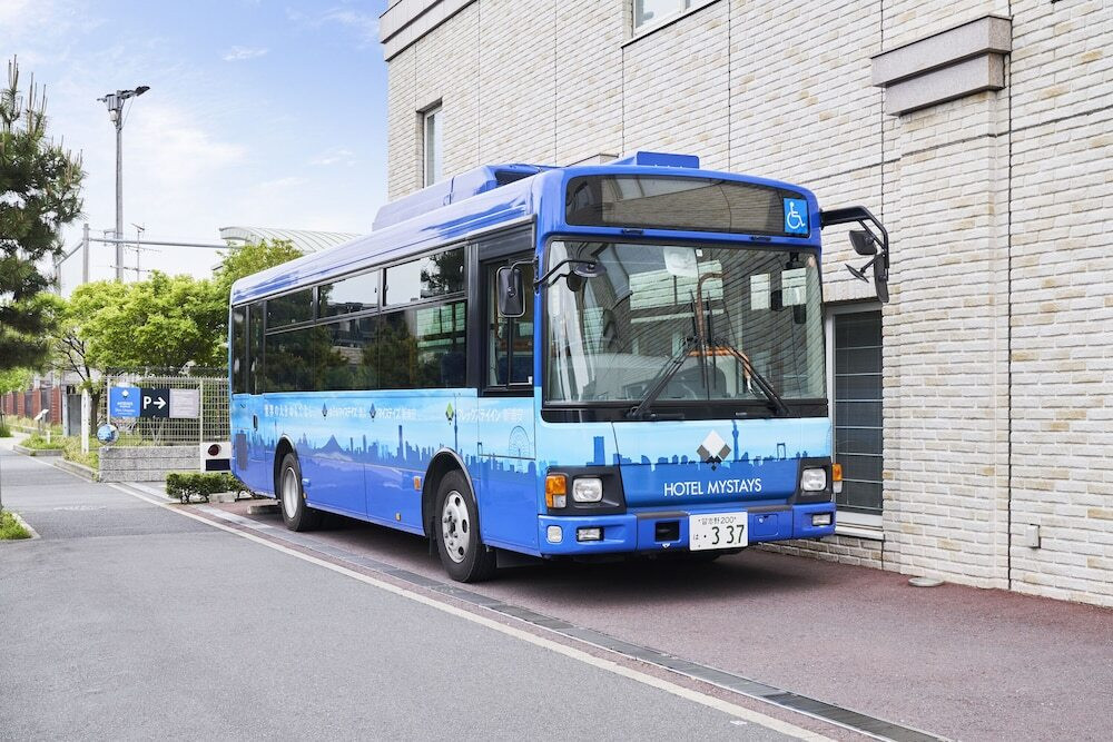 テーマパーク シャトル