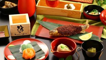 食事・飲み物 / 2