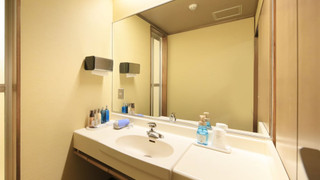 和室12.5畳 専用バスルーム & トイレ付