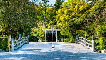 伊勢神宮・外宮 日除橋と鳥居 / 1