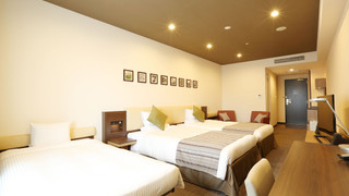 デラックストリプル　禁煙　大人定員3名様