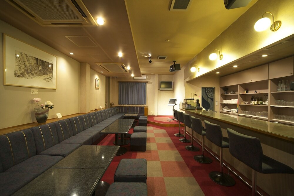 バー (施設内)