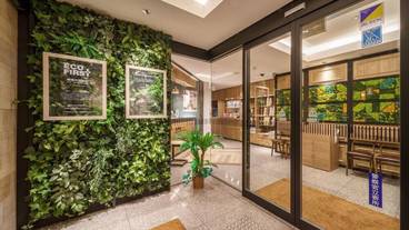 内部エントランス / 3