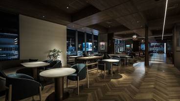 「BAR & GRILL Splish」内観 / 6