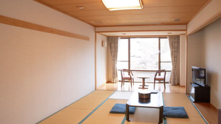 和室 共用バスルーム マウンテンビュー