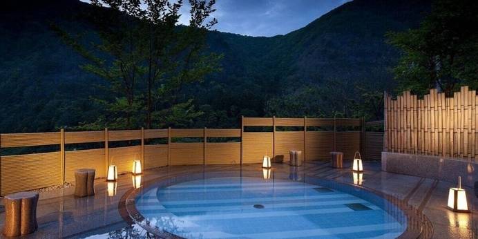 会津芦ノ牧温泉 丸峰観光ホテル(福島県 旅館) / 1