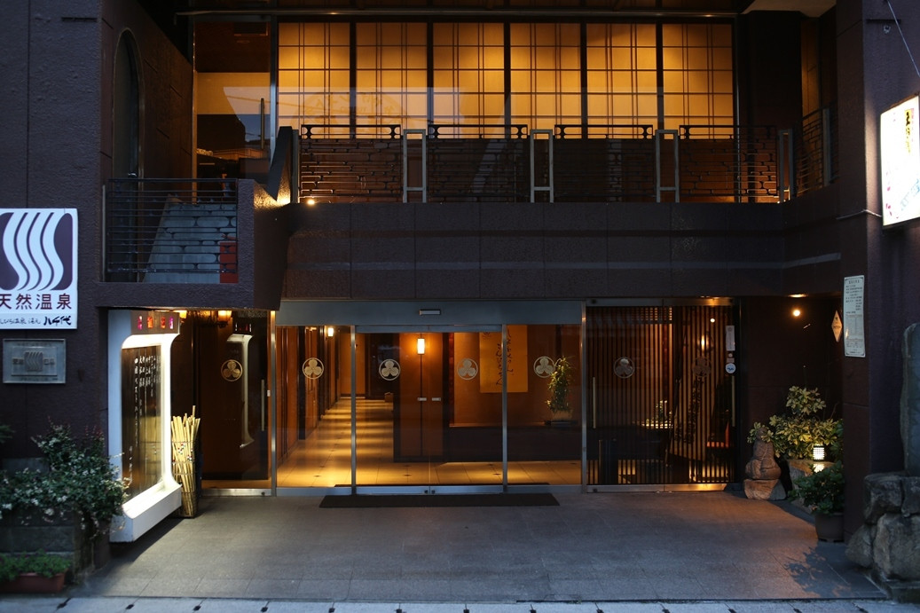 3.享保10年からの歴史を持つ老舗旅館「こんぴら温泉湯元八千代」4239909