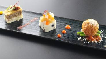 食事・飲み物 / 4