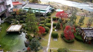 庭園 / 32