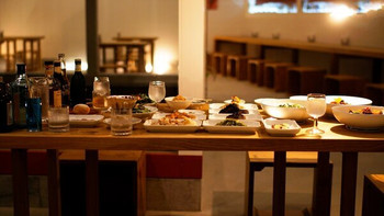 Ammonite Hotel3513447