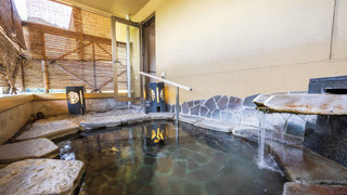 [喜咲] 川側 かけ流し露天風呂付和室 広々12.5帖 (48平米)