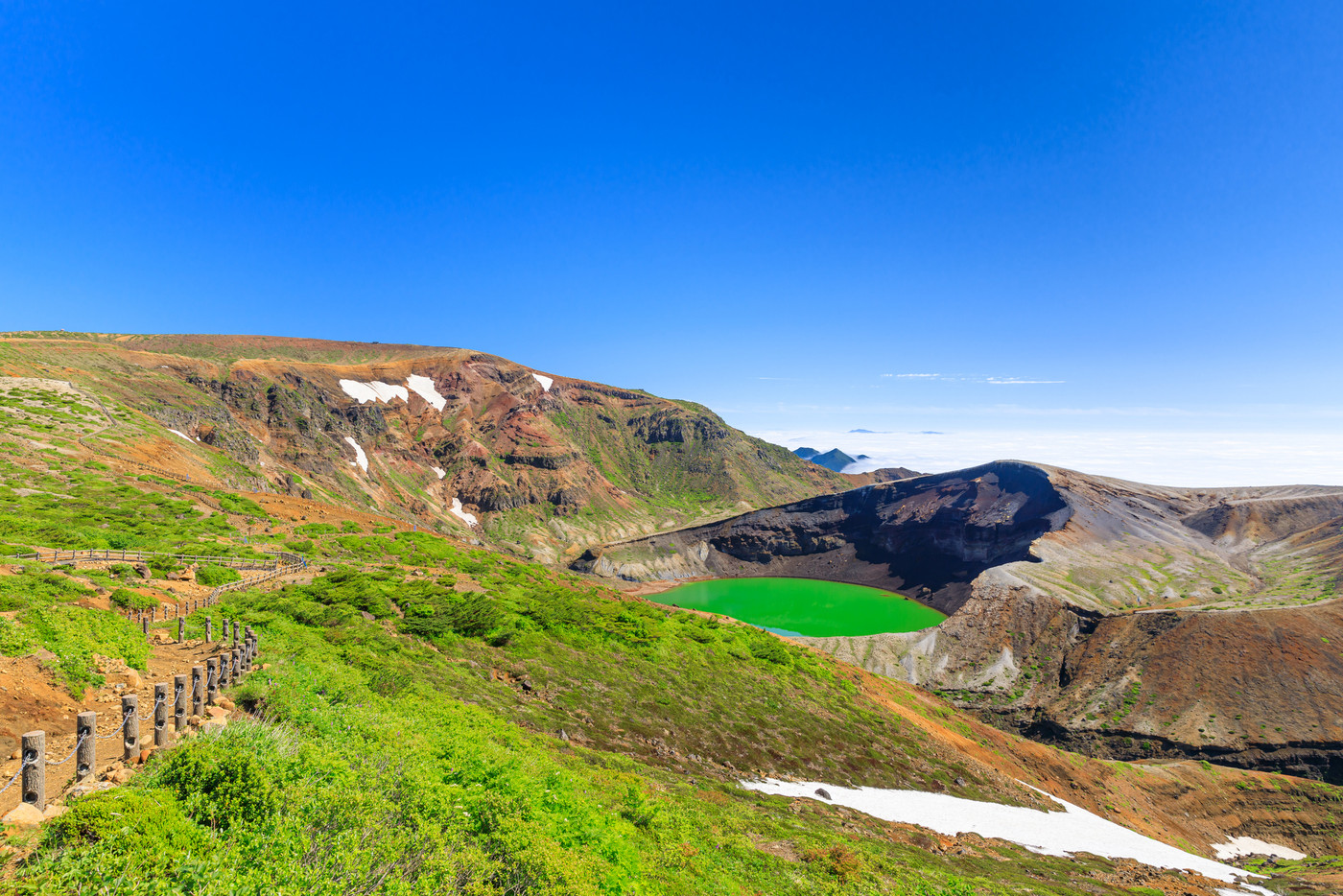 宮城_蔵王御釜の絶景