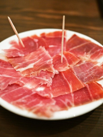 「ティオ ティオ」料理 1074301 ハモンセラーノ