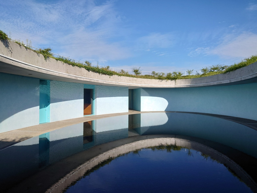 ベネッセハウスオーバル