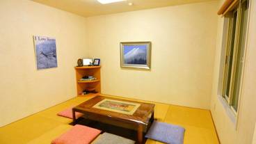 ロビーラウンジ / 15