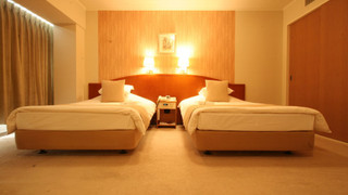 デラックス ツインルーム シングルベッド 2 台 禁煙