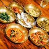 韓国家庭料理 青鶴洞（カンコクカテイリョウリチョンハクトン）