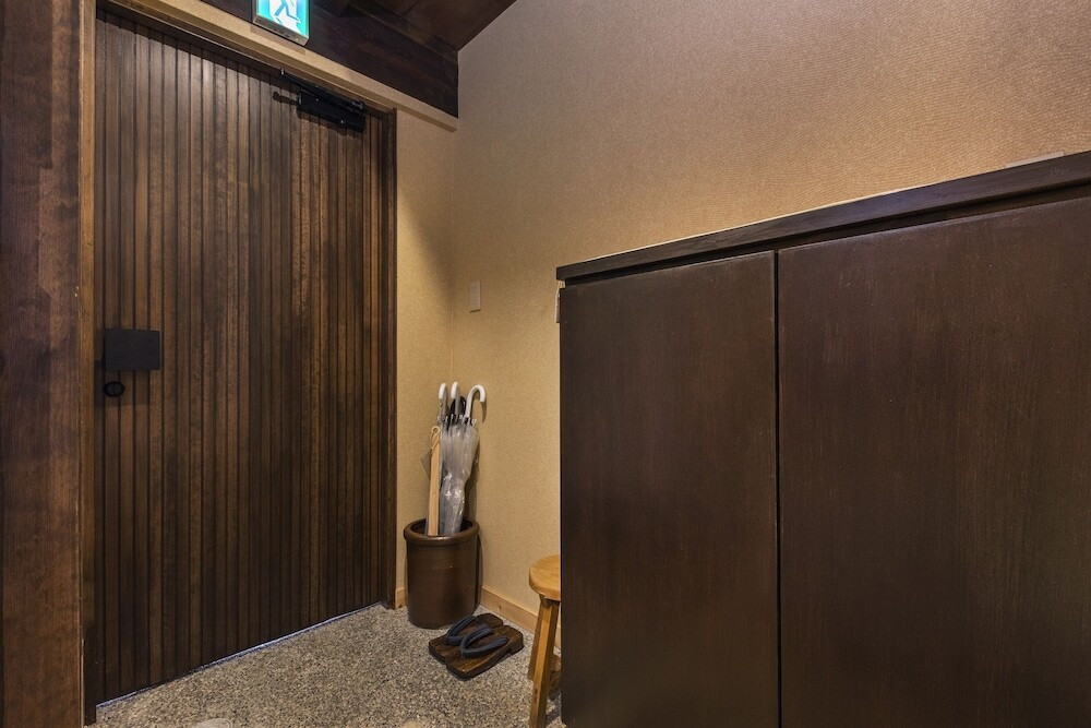 内部エントランス