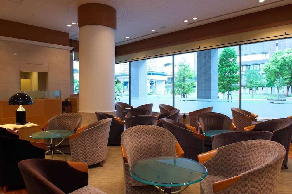 ロビーラウンジ