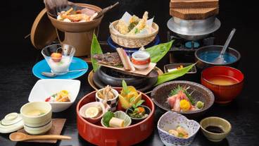 食事・飲み物 / 9