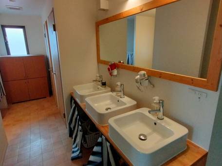 ジェイホッパーズ大阪ユニバーサル / 3