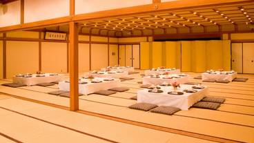 ボールルーム / 10