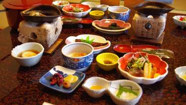 食事・飲み物 / 1