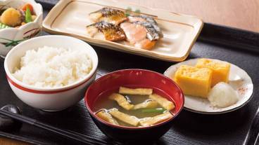 朝食ビュッフェ / 3