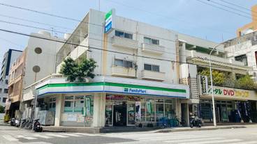 ショッピングモール / 1