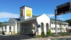 ファミリーロッジ旅籠屋・富士都留店