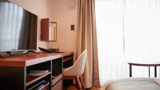 スタンダード ダブルルーム クイーンベッド 1 台 禁煙