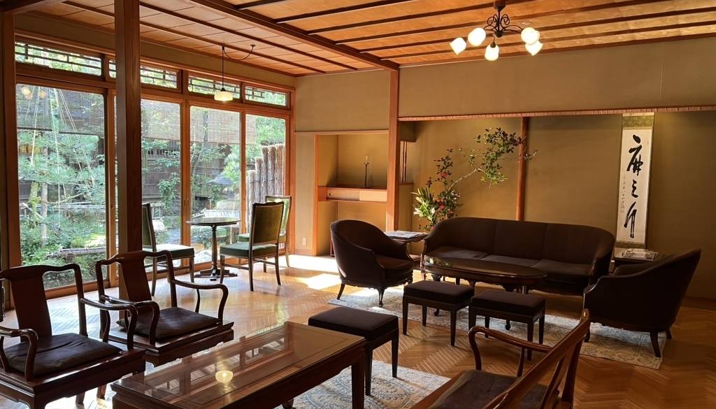 和モダンなムードのロビー / 1