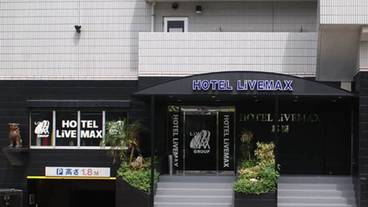 施設の入り口 / 4
