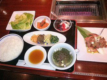 「叙々苑 中目黒店」料理 579844 牛切り落としランチ1500円　税込　頑張ってると思いますよ＾＾