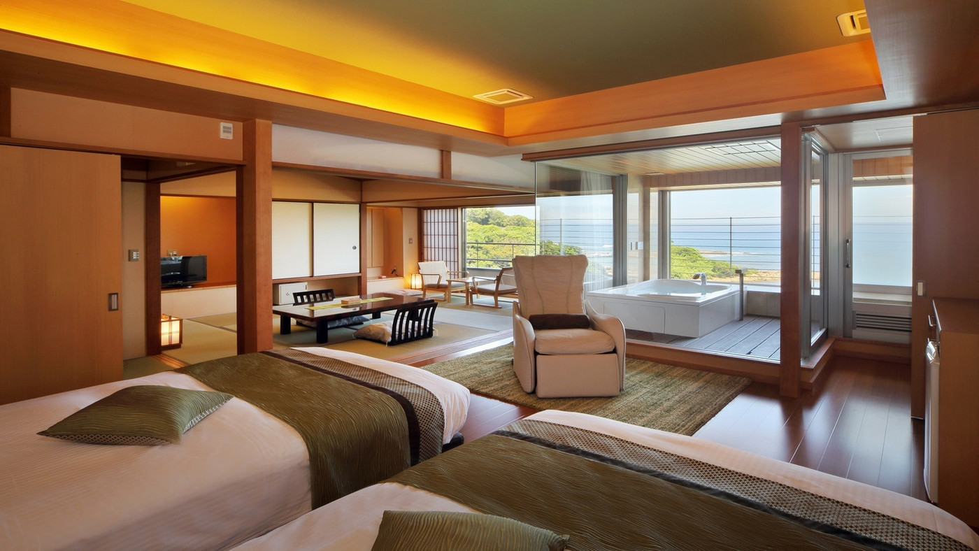 カップルにうれしい露天風呂付きのお部屋3392410