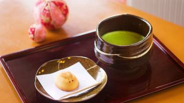 食事・飲み物 / 1