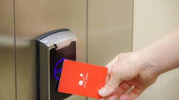 エレベーター / 1