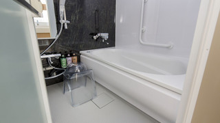 デラックス ツインルーム 禁煙 (37㎡)(2-4名部屋、大人3-4名の場合ベッド追加)