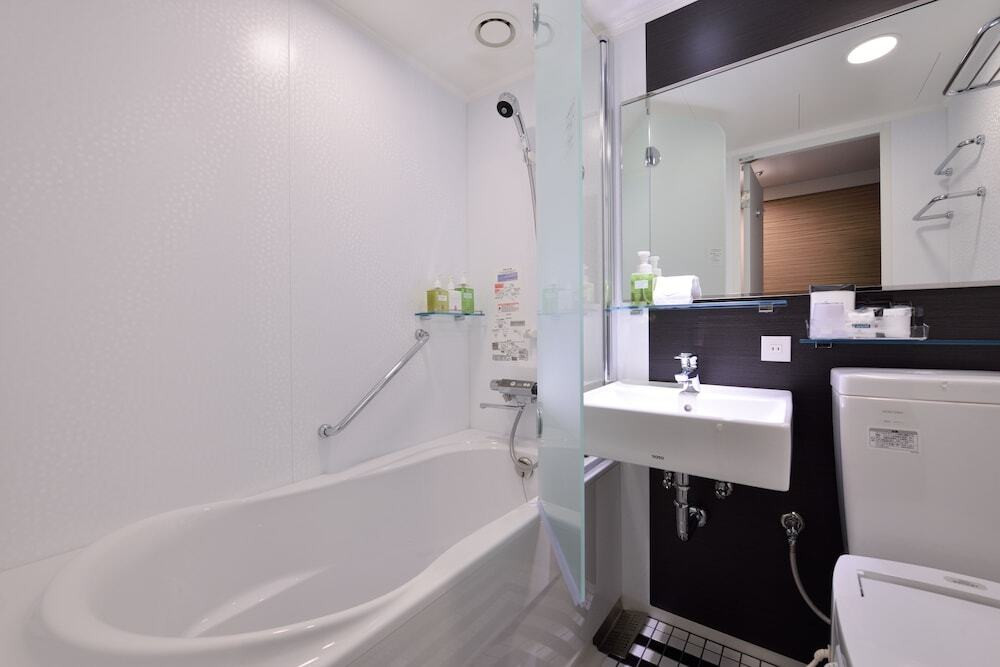 スーペリアセミダブル／バスルーム