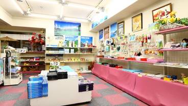 ギフト ショップ / 7