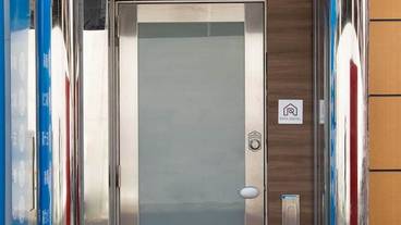 施設の入り口 / 7